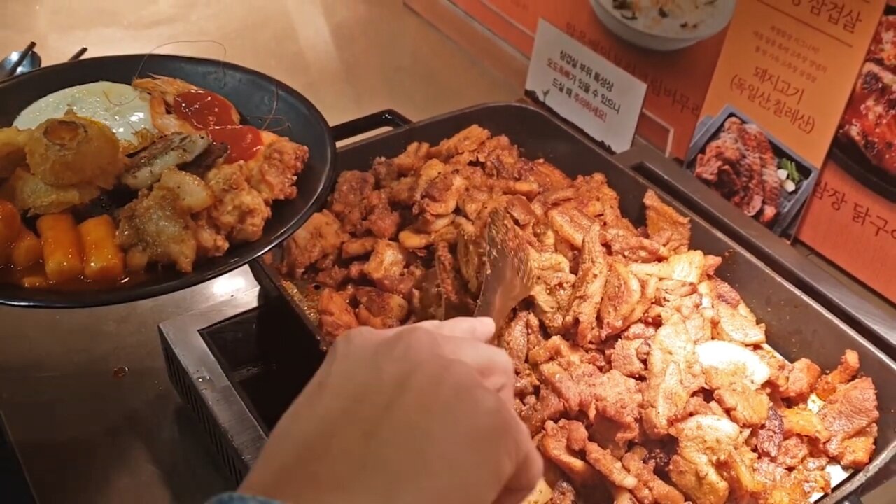 Amazing Buffet in KOREA - You Need to Try this!!!