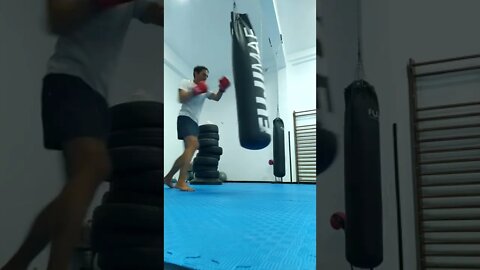 Punch The Bag (22)