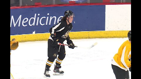 Tucker sets new Gamblers record for career assists