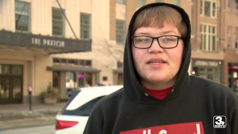 O'Neill teen comes to Omaha every year to deliver items to homeless