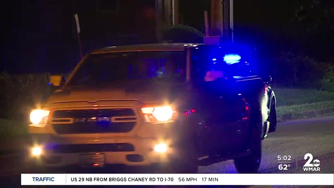 Carjacking suspects shoot at officers, three people arrested
