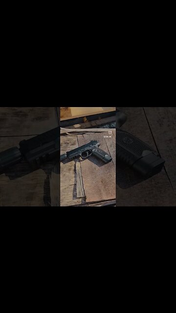 Those ground squirrels will never hear us coming... 🕵️‍♂️