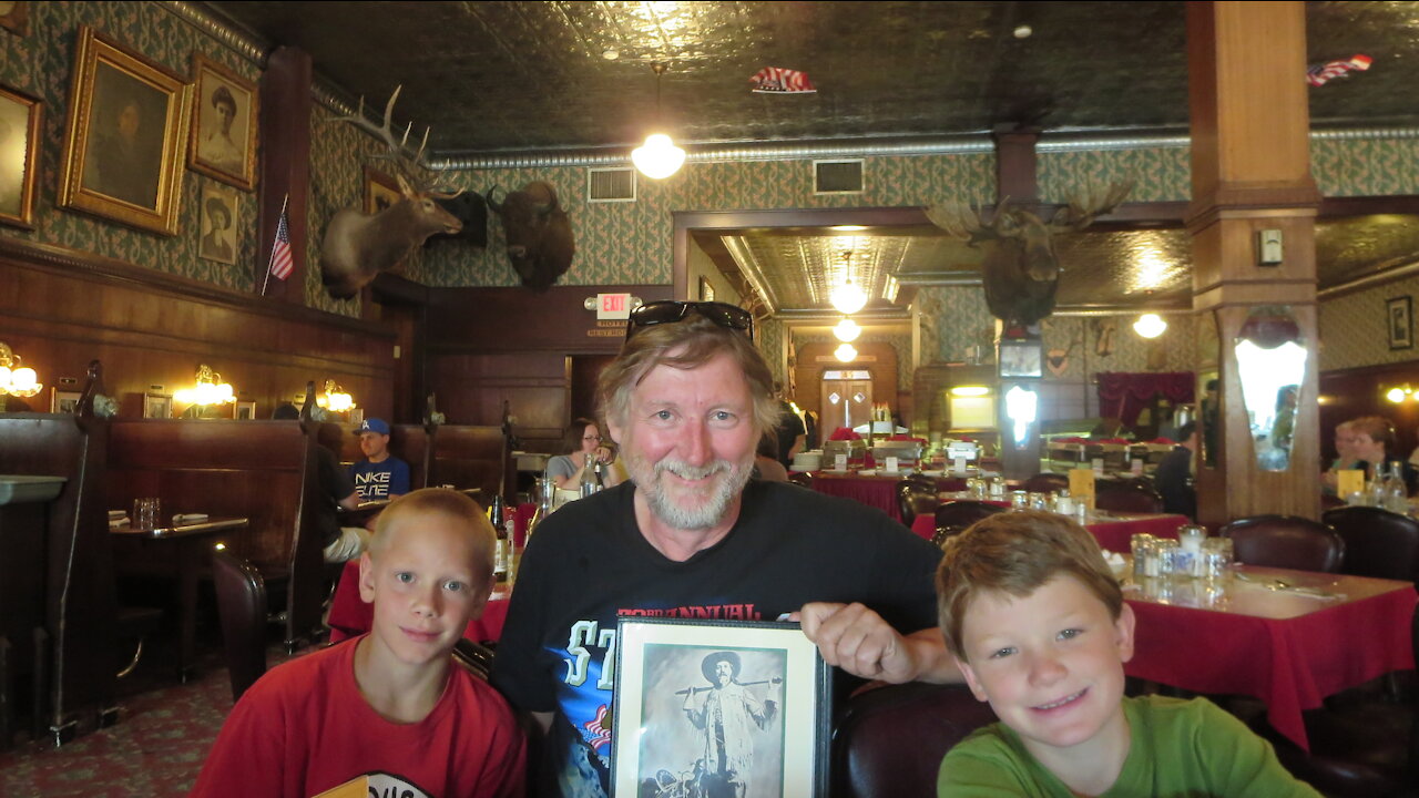 The Road to Yellowstone