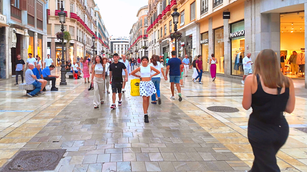 Street in a Southern City 4K 60FPS | Royalty Free Stock Footage