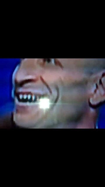 Schlafe Konsumiere gehorche keine Gedanken