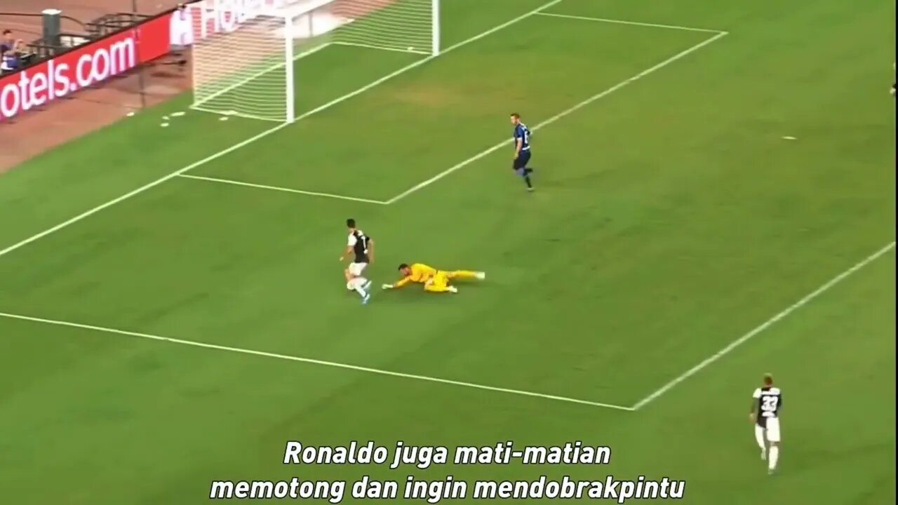 MOMENT CR7 BERMAIN DI CHINA DENGAN SUHU 36 DERAJAT