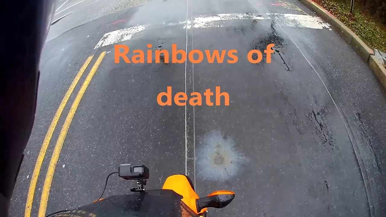 The importance of lane positioning: Riding a motorcycle in the rain