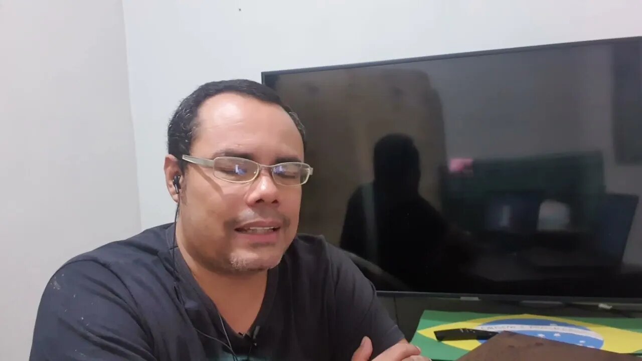 Decepcionado com fracasso do PCC Randolfe chama Moro de mau caráter!