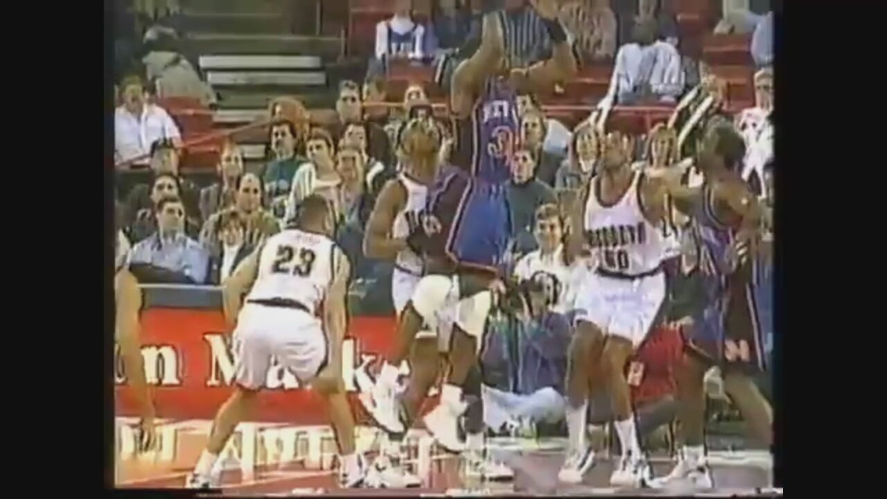 Patrick Ewing 22 Points 4 Ast 3 Blk @ Nuggets, 1996-97.