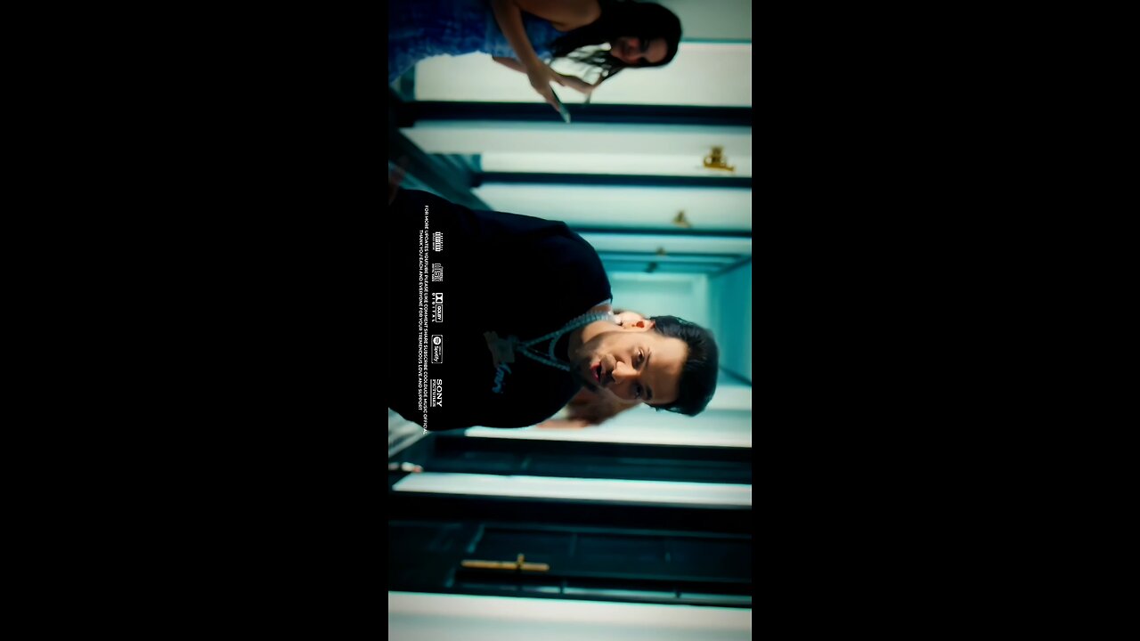 URVASHI__IKKA,_Ft._MC_STAN