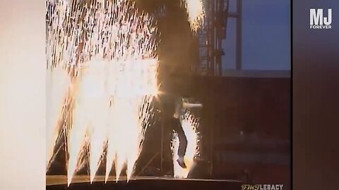 Michael Jackson top 10 iconic signature step