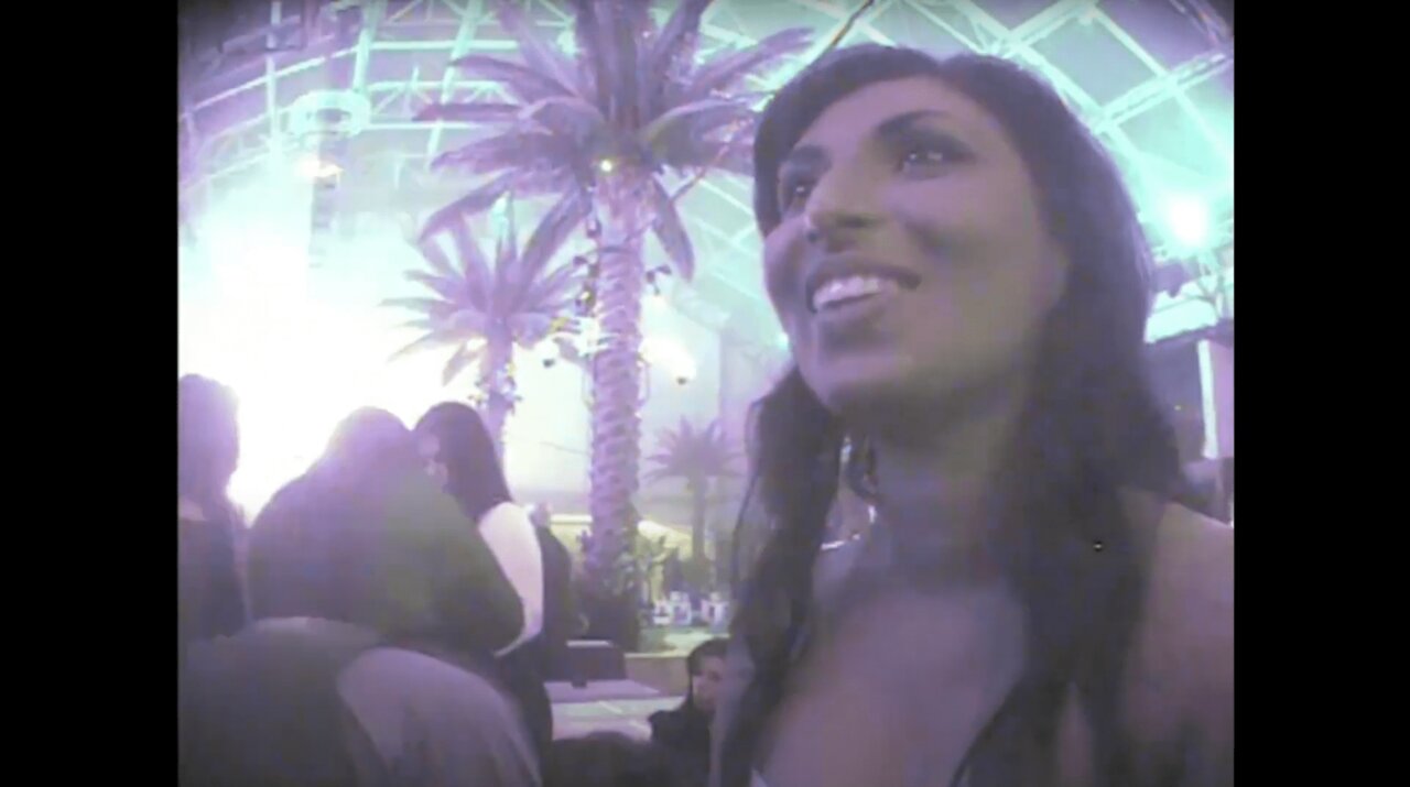 Are Guys In Vegas Clubs Competitive