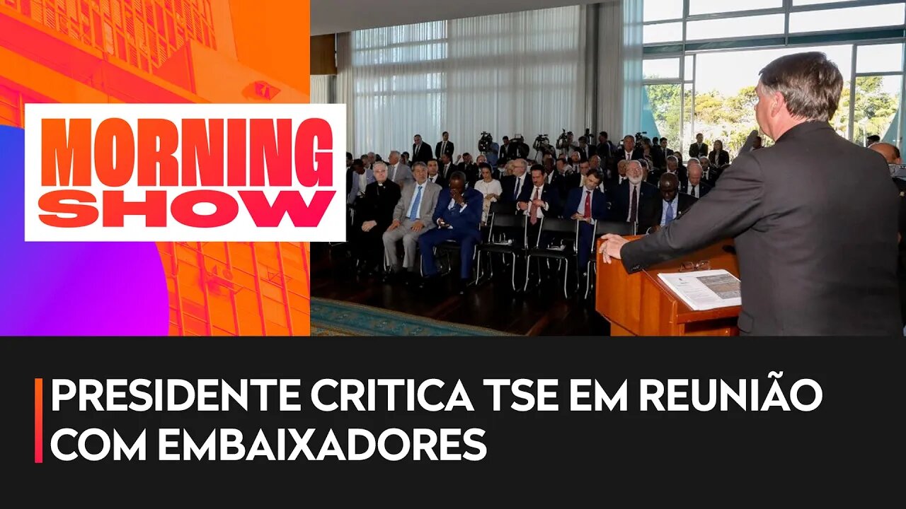 "O encontro do Bolsonaro com embaixadores foi..."