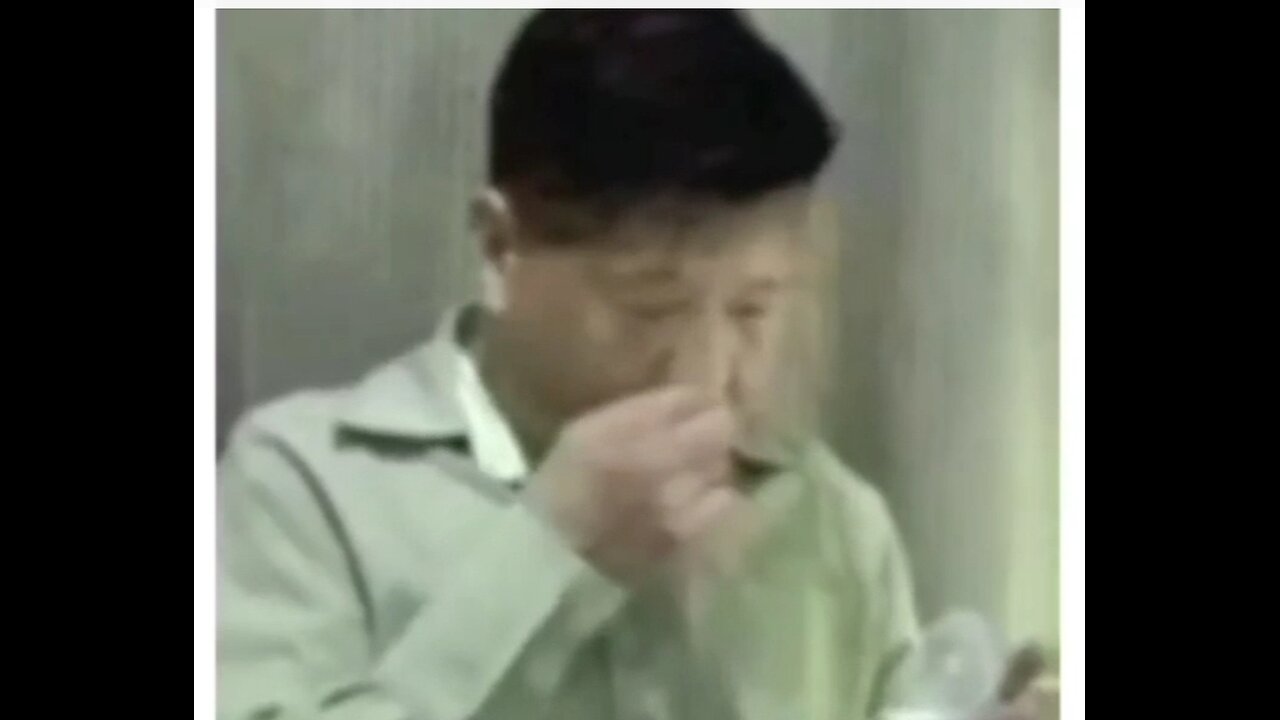 Philippine Politician Snorting cocaine.