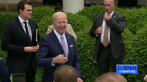 What Is Happening Here Biden Lumbers Around White House Grounds After His Speech