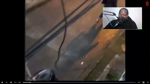 Delivery Guy Caught On Camera Eating A Slice Of Customers Pizza & Then Realigning Back Together!