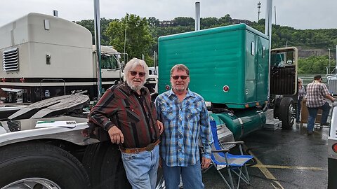 Meet Huck! An 80 year old trucker and past Super Rigs winner!