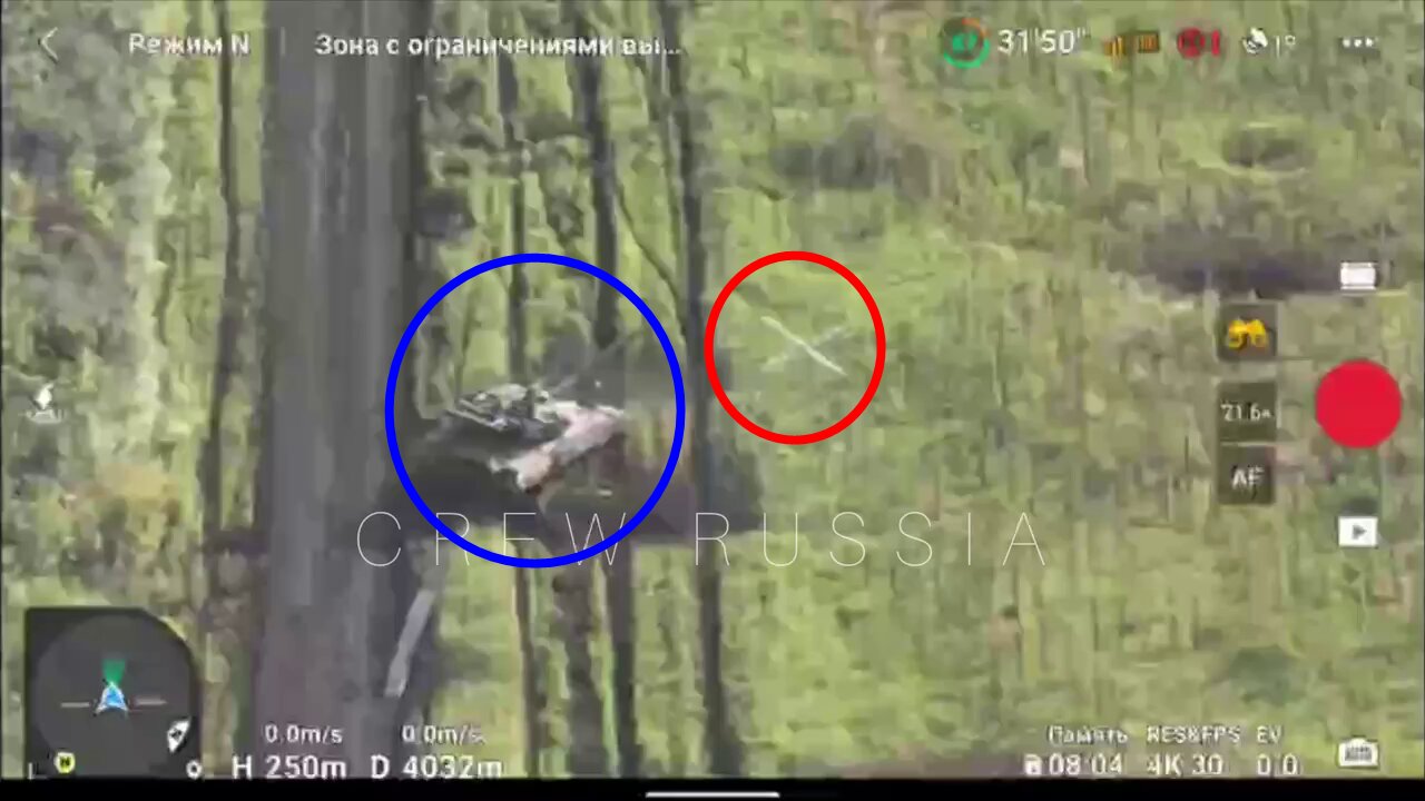 Destruction of a Ukrainian tank by a Lancet kamikaze drone.