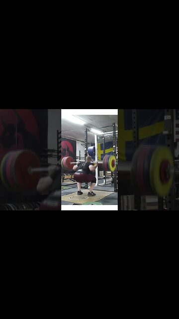 200 kg / 440 lb - Back Squat