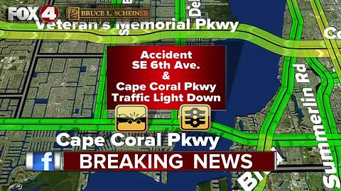 Traffic light knocked out after car crash in Cape Coral