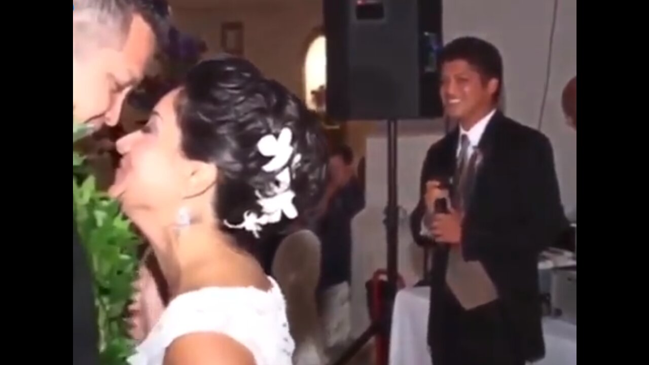 Bruno Mars Singing If I Ain't Got You by Alicia Keys at Wedding