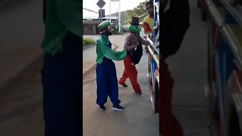 PASSINHOS DO MÁSKARA, MARIO BROS, FOFÃO E BEN10 DANÇANDO NA CARRETA DA ALEGRIA TRIPLO X