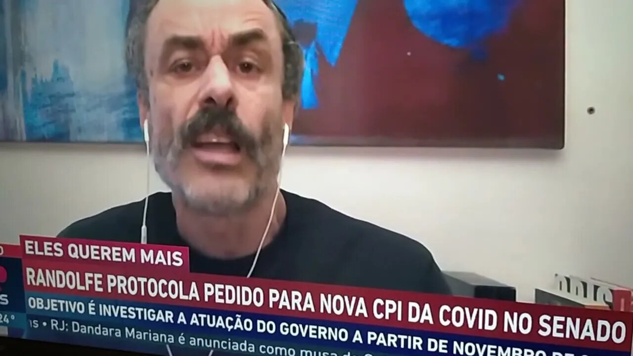 Fiuzza Destroçando a Gazela Saltitante