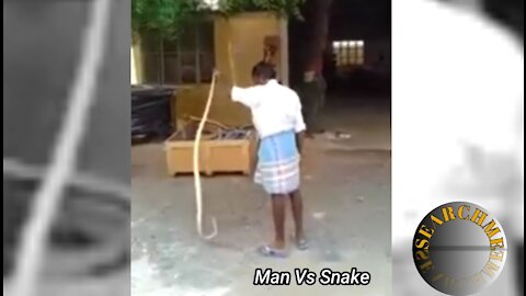 Man VS Snake! Who will Win?