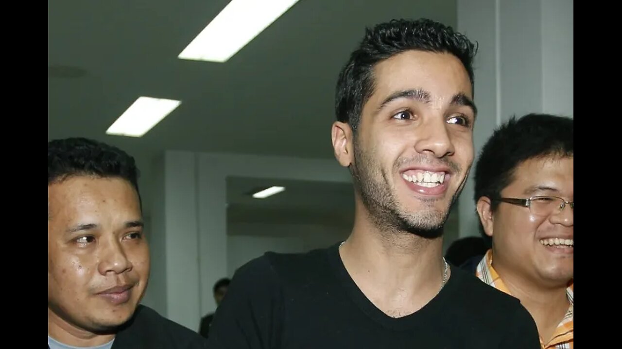 Hamza Bendelladj: Is this Algerian hacker a hero?