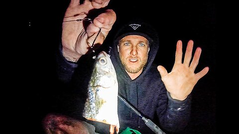 SHARK FISHING CHALLENGE - Tiny Boat - Over Night