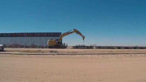 WATCH: Timelapse of border construction in Arizona