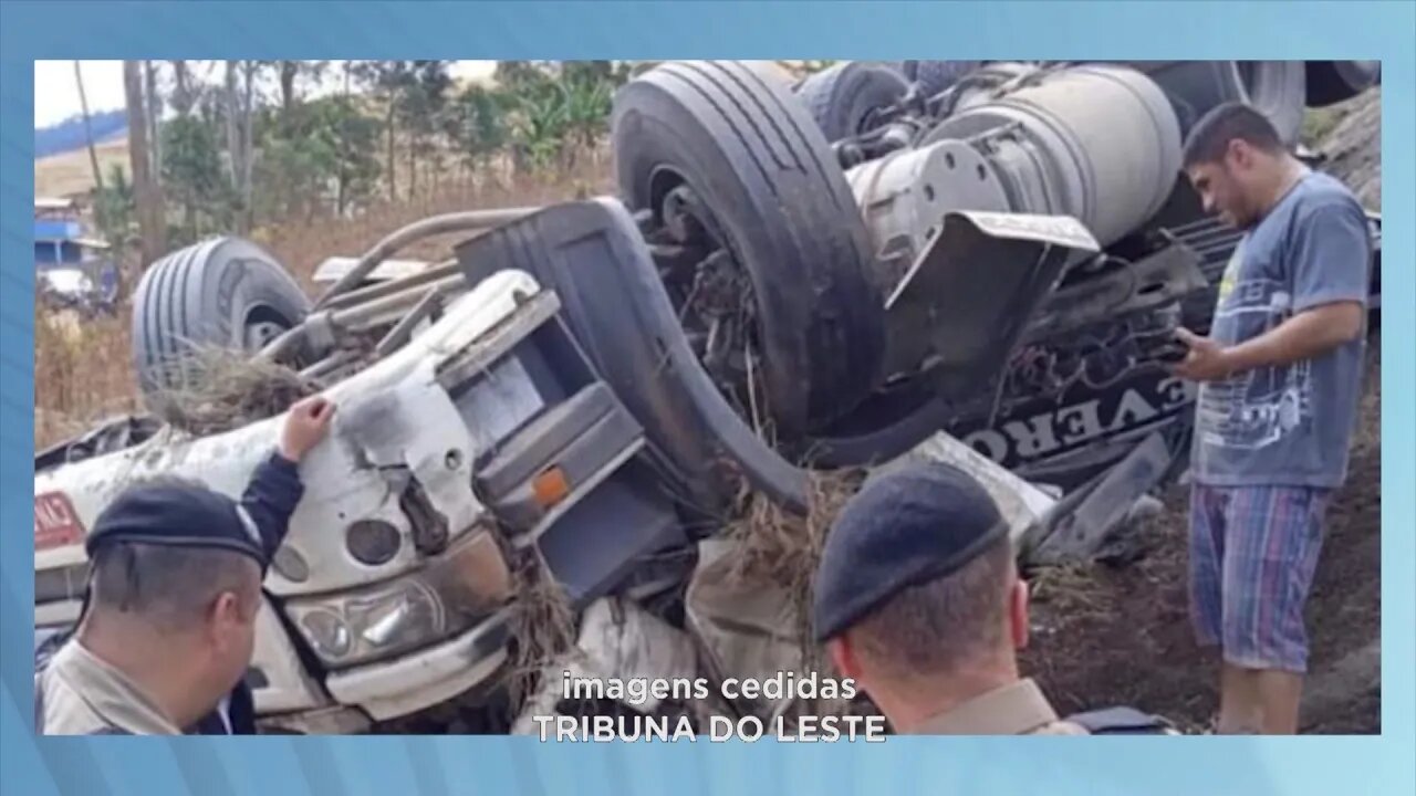 Próximo a Divino: Motorista morre após Carreta carregada com Argila tombar na BR-116.