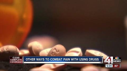 Kansas City doctor avoids opioids, uses device to treat pain