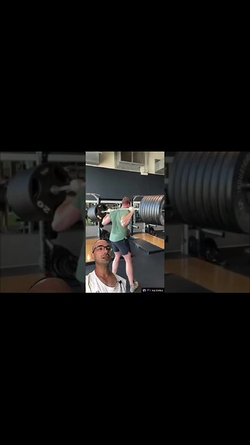 Reagindo à uma bizarrice na academia #shorts