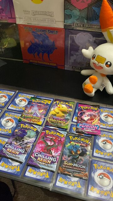 Pokémon Daily Pack Opening!!