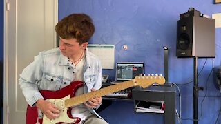 Incredible guitar cover of John Mayer's 'Slow Dancing in a Burning Room'