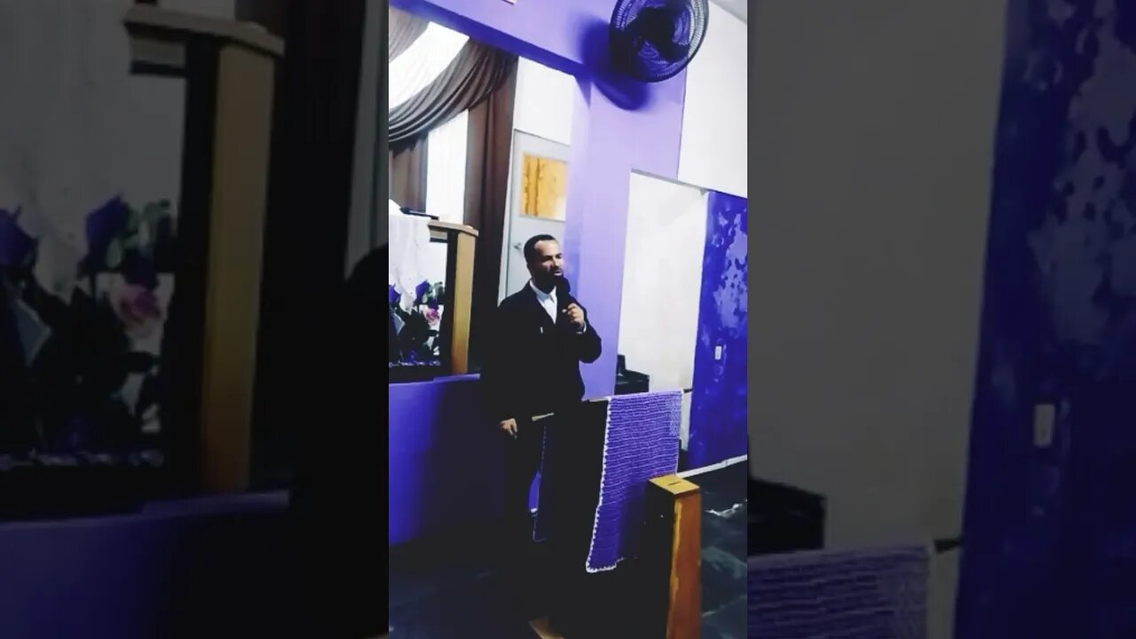 Senhor não retires de mim sua presença