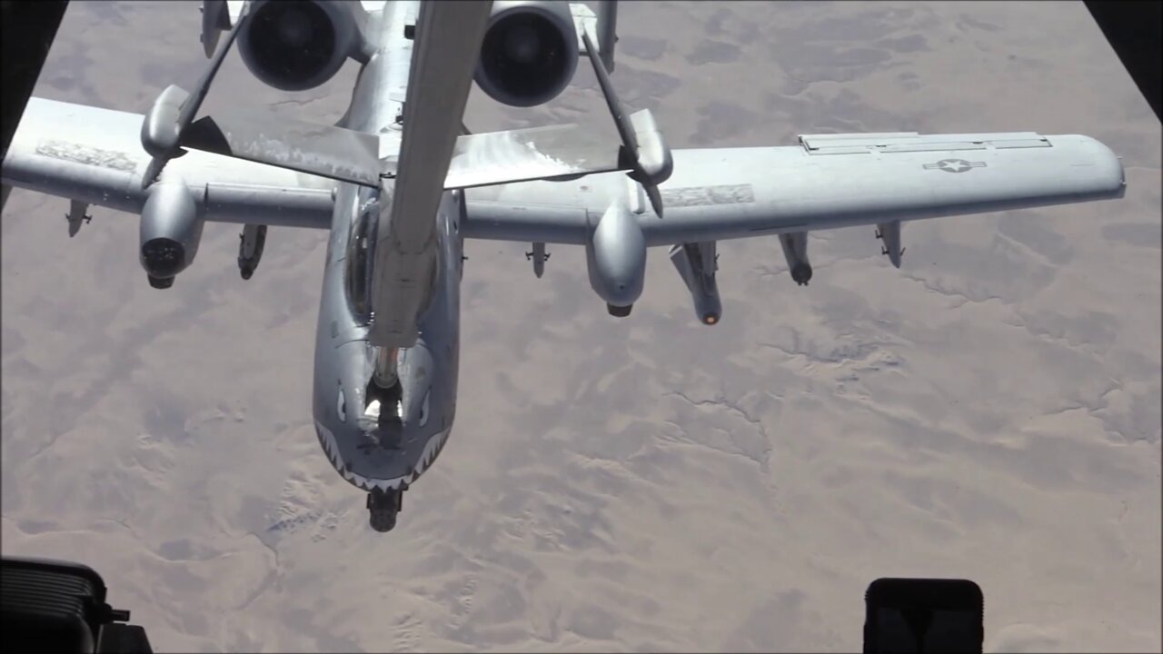 Refueling A-10 Thunderbolt II's