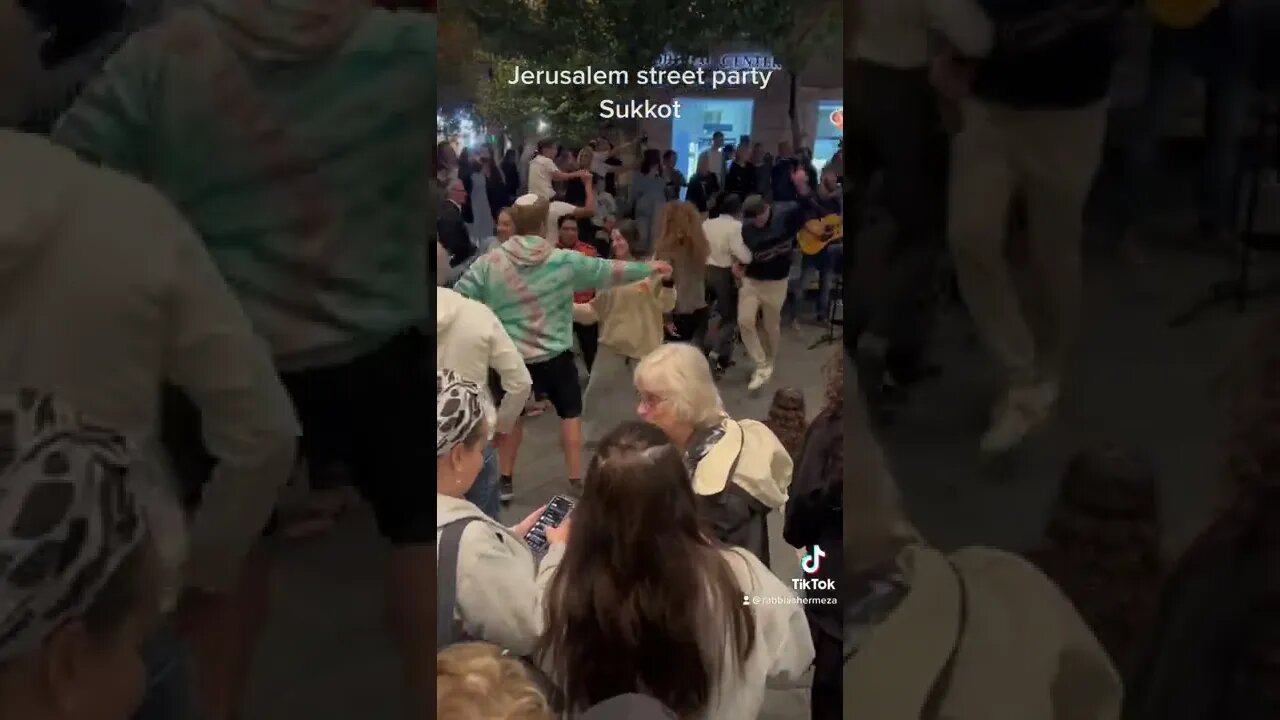 Jerusalem street party Sukkot