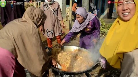 Tradisi Orang Kampung jika Ada Hajatan | Gotong Royong Memasak di Desa | Tradisi INDONESIA