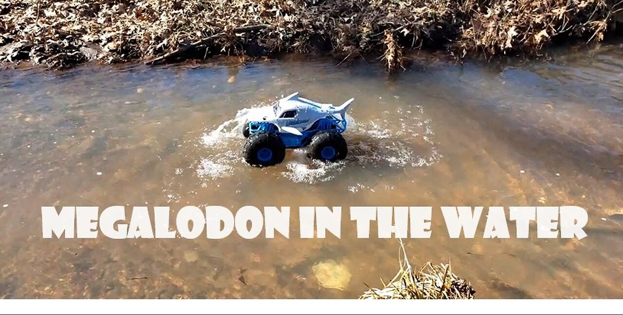 Megalodon RC Monster Truck Water Adventure