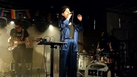 עומר מושקוביץ׳ - קל להתאהב בי