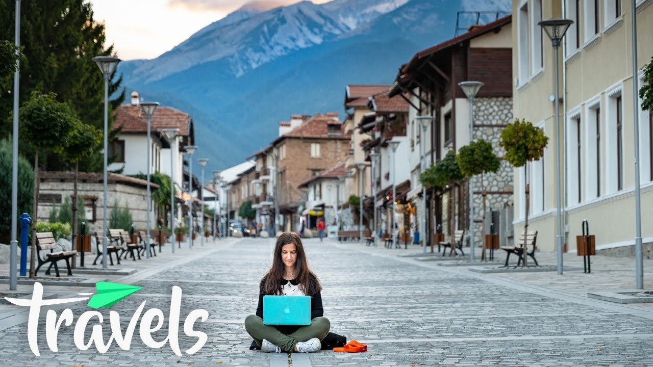The Best Ways to Travel the World Without Quitting Your Day Job