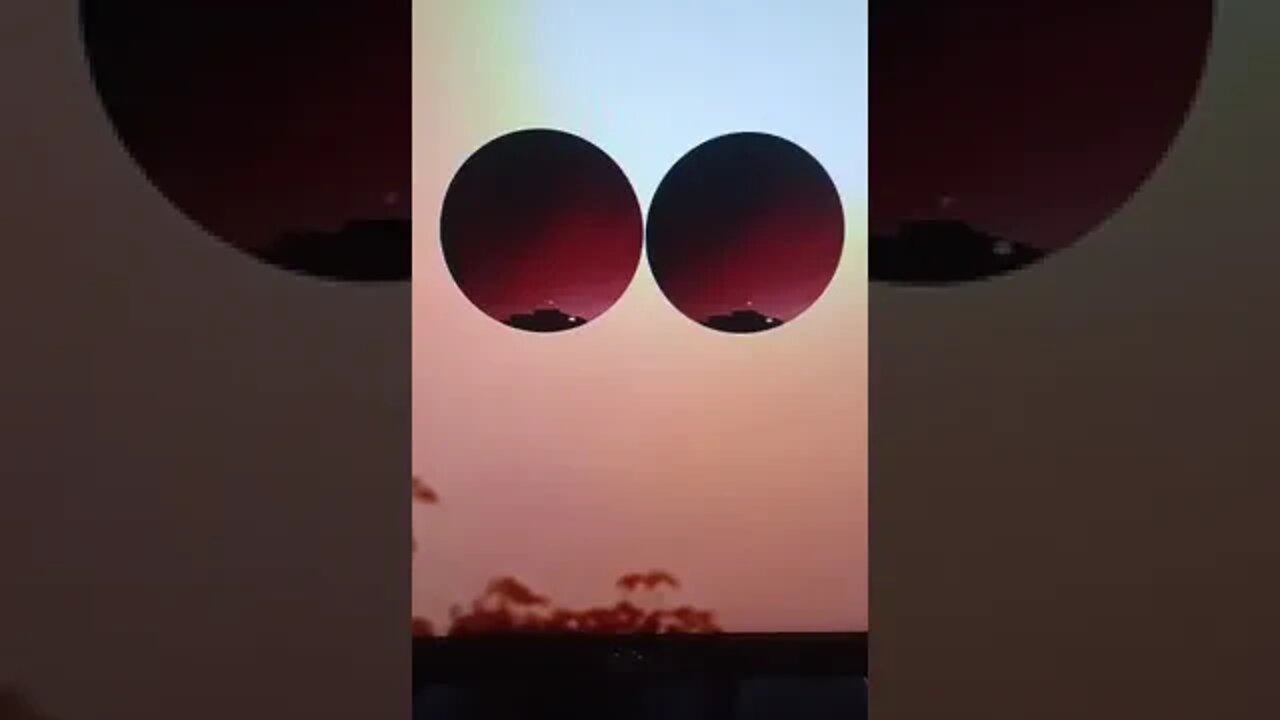ufo , universe , shorts(2)