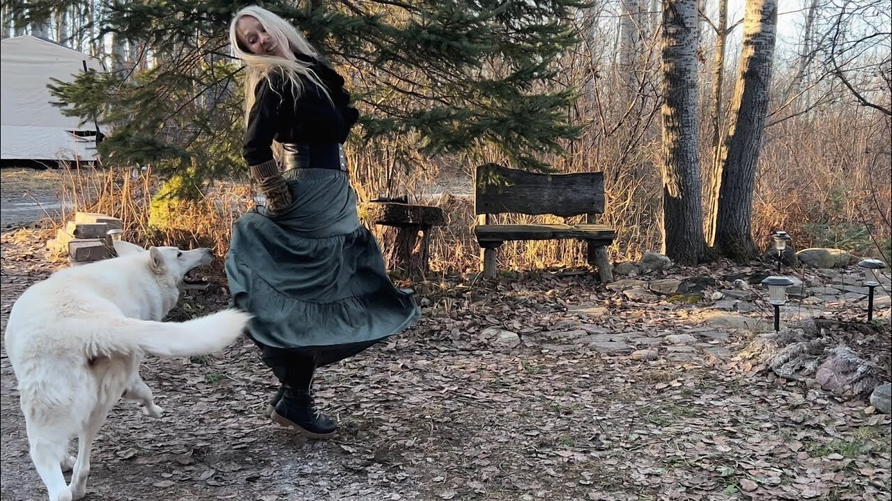 Dancing to Tomato Soup Carrot Cake!