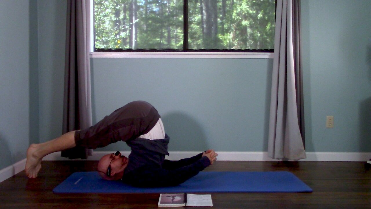 Sivananda Hatha Yoga (44-Min - 3 Reps or 3 Breaths)