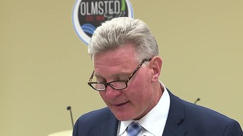RAW: Olmsted Falls mayor gives updated on apartment fire