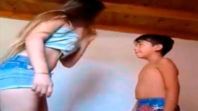 TOP: LOS VIDEOS MÁS VIRALES DE YOUTUBE! laughing until death