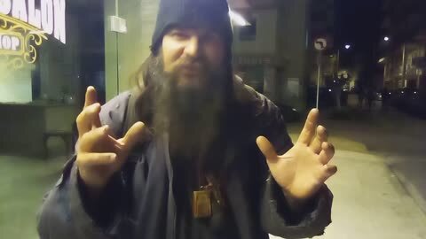 MINI MARKET ΕΡΧΕΤΑΙ ΠΕΙΝΑ