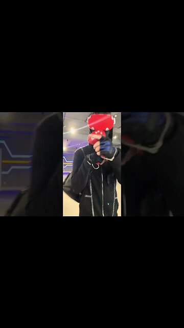 tiktok:unreal.md 🎮👾🕹️ #vr #vrclub #virtualreality #unrealvr #moldova #chisinau #vrarena 🖤 @unrealmd